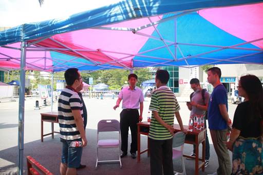 说明: E:\办公资料\照片与视频\beat365中国官网工作图片\2020年\8月\29日——学生错锋开学\精选图片\AB3A0024.JPG